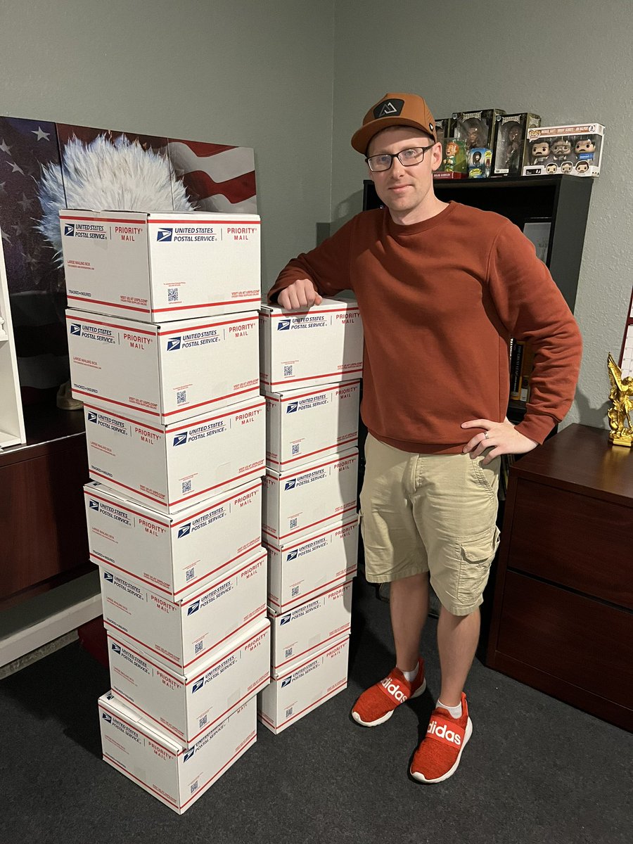 govkidmethod's tweet image. Excited to ship these out to our winter semester LMM students! 

1 day left to join: legalmiddleman.com/class

#govkidmethod #govcon #governmentcontract #subcontractor #LMM #legalmiddleman #governmentcontracts #smallbusiness #samgov #samcontracts #contractingopportunities