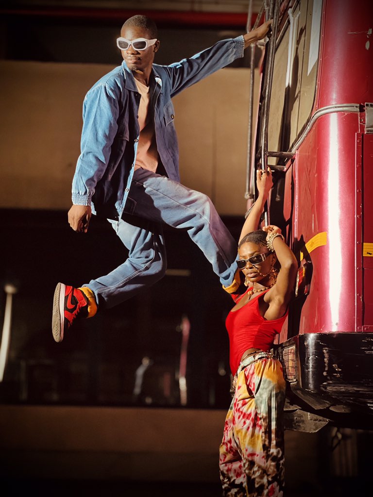 teamcaid's tweet photo. On set, had a crazy vibe W/ @sweetheartwhyte but trust me I ain’t copying your style next time it’s amazing tho❤️🤣 https://t.co/qf2gqKpflr