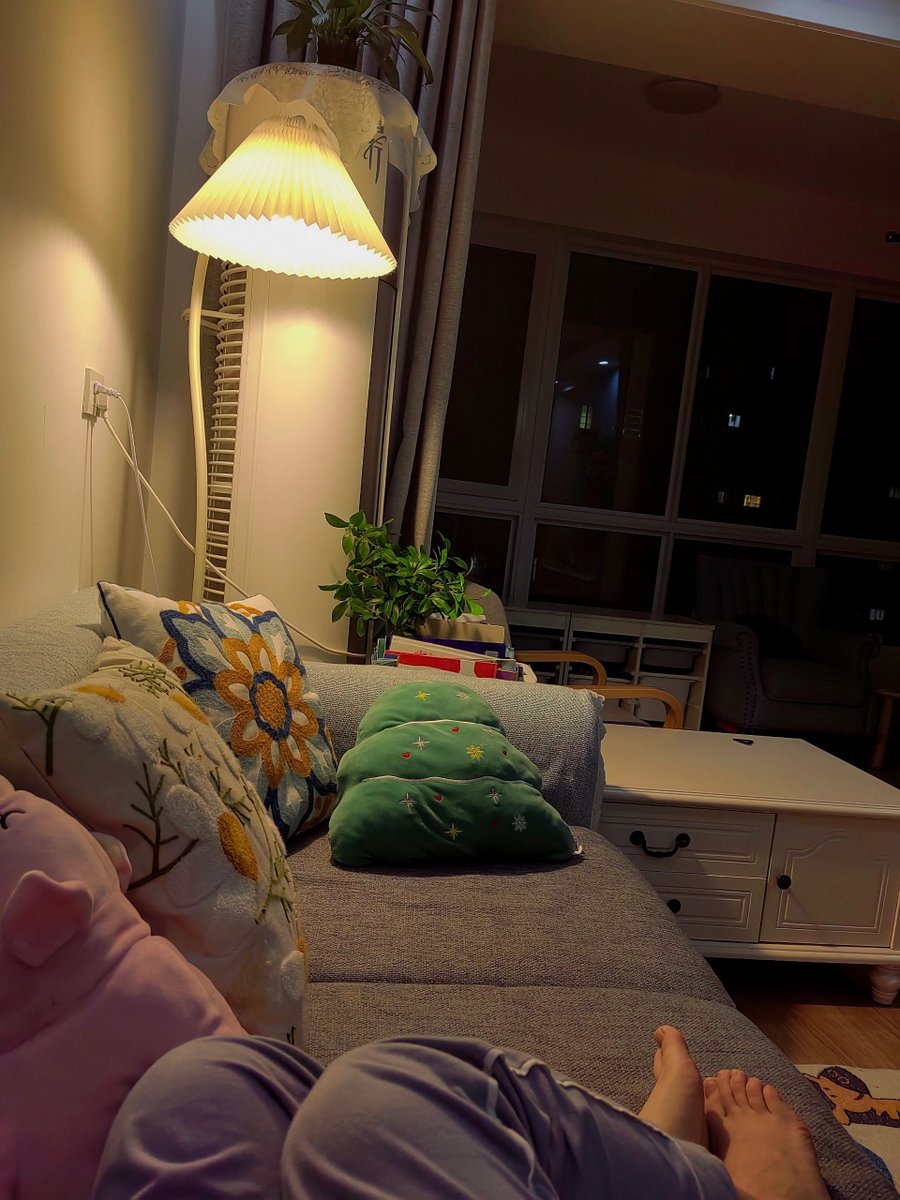 I'm sleeping over at my friend's house today.