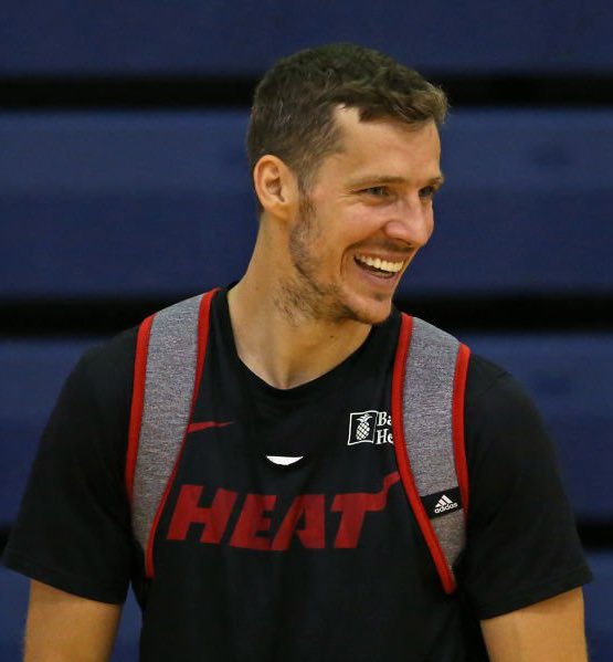 TheDunkCentral's tweet photo. Goran Dragic is retiring from the game of basketball, per @Eurohoopsnet 

(Via https://t.co/SLXoXlHuKF) https://t.co/6O9aUzOfAR