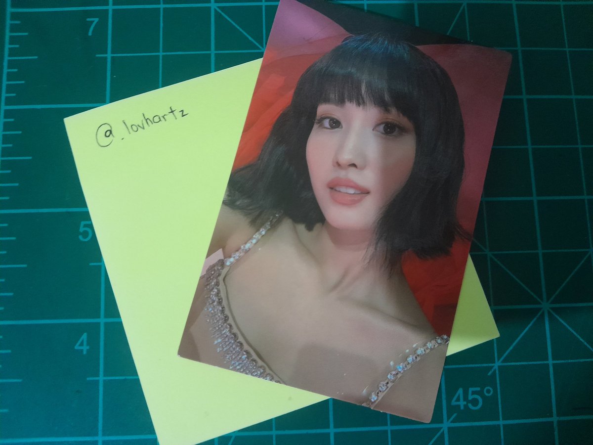 lovhartz's tweet photo. Hi! Inch check Momo ewo red bg and Momo more and more thin. Might sell in small sets (2 items only). Not 100% sure yet! 

Rfs: Buyer did not claim

#. wts lfb inch check momo ewo red bg momo m&amp;m thin https://t.co/Sm8r7hSfvD