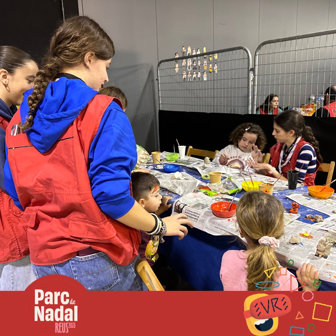 ParcNadal's tweet photo. ⭐️🎡 Després de quatre dies intensos fent gaudint als nostres petits infants i els seus gegants acompanyants, el Parc de Nadal de 2023 arriba avui al seu equador. Us deixem un petit recull de les grans experiències viscudes aquests dies (1/2) https://t.co/TujPH0Uk9n