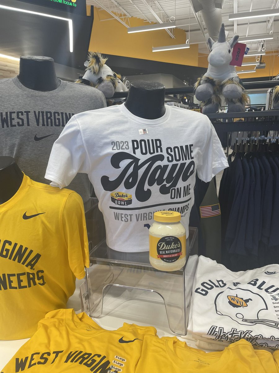 wmattwells's tweet photo. The Team Shop is open for business! https://t.co/GkikCHWW1X