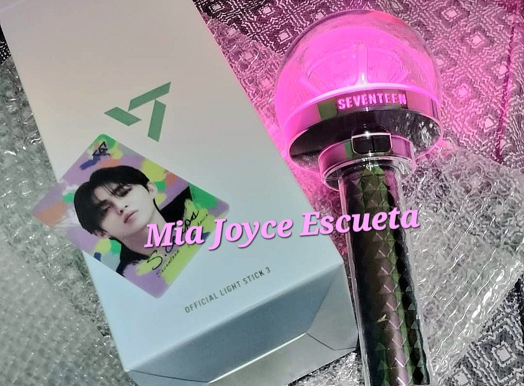 Mjaes03's tweet photo. LF | OFFICIAL CARAT BONG VER. 3 FOR RENT

- 1,200 (Rent Only) 
- Price: 3,427 (KPOP MERCH: LAZADA)
- Payment upon meet up (SM Novaliches/SM North Edsa)
- RFR: Cant attend concert (Conflict Sched)

Pm me if interested.😊 https://t.co/EoLys38NmZ