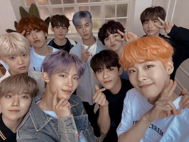 dearestomoon's tweet image. i loved and will love them till the end of time no matter the lineup &amp;lt;3 even if i knew you would disband like this, i wouldve still stanned.

my tee oh oh/tee oh one :((

in another universe you guys would still be together, right?

#ThankYouTO1