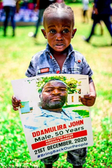 jayenemmaE's tweet photo. When you're paid to be a bumlicker so this how low u have to do🙄#Kidnapped his father was kidnapped by m7 &amp; family goons. WHERE IS HE? WAS HE KILLED AS M7 DOES? WHERE ARE THE REMAINS?😭😭😭😭😭His pain, grief &amp; agong is too much to bare😭 https://t.co/8BCp5mxlde