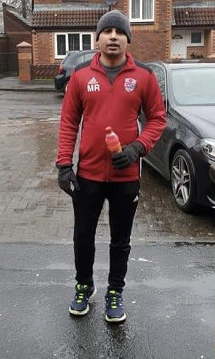Congratulations to our Red Star Bengal’s Mahbubur Rahman on being awarded the British Empire Medal (BEM) 🥇This honour is for Mahbubur’s services to charity and community work in Oldham. 

A fully deserved honour 🤲
