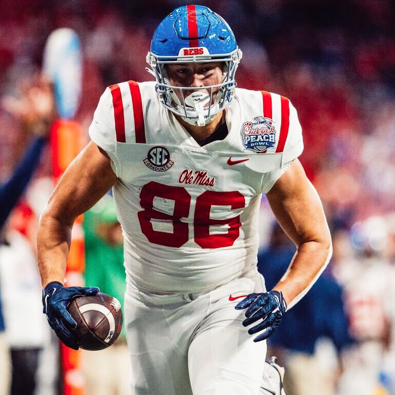 Ole Miss TE Caden Prieskorn in the Peach Bowl:

🔷 10 REC
🔷 136 YDS
🔷 2 TDS