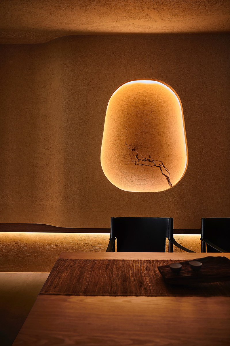 This tea house interior &gt;&gt;