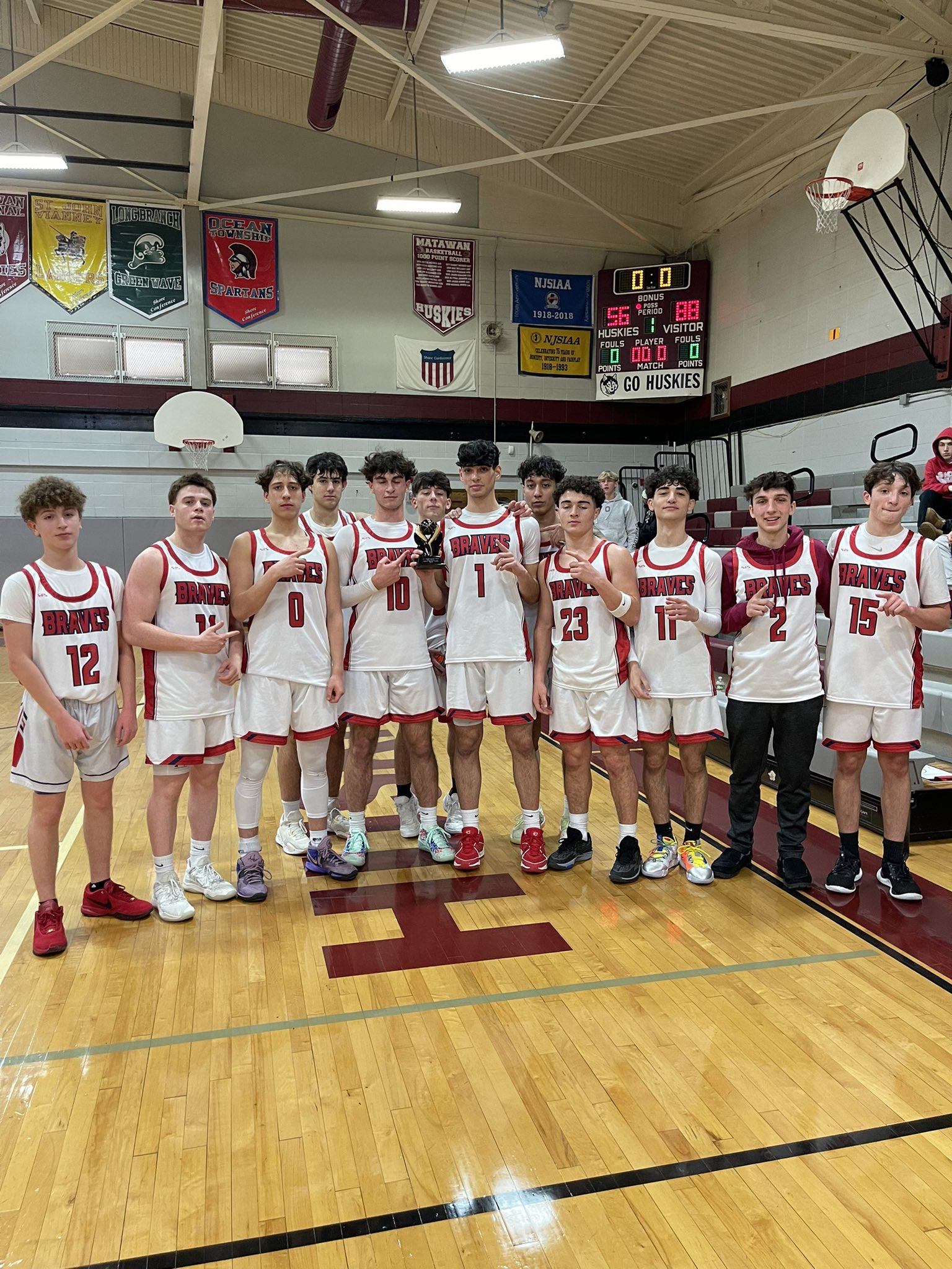 MANALAPAN HS BASKETBALL SHOOTING SHIRT MANALAPAN HS BASKETBALL SHOOTING SHIRT