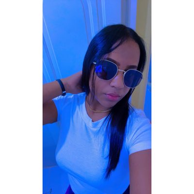 Niicki02's tweet photo. #NuevaFotoDePerfil https://t.co/toQViIk064