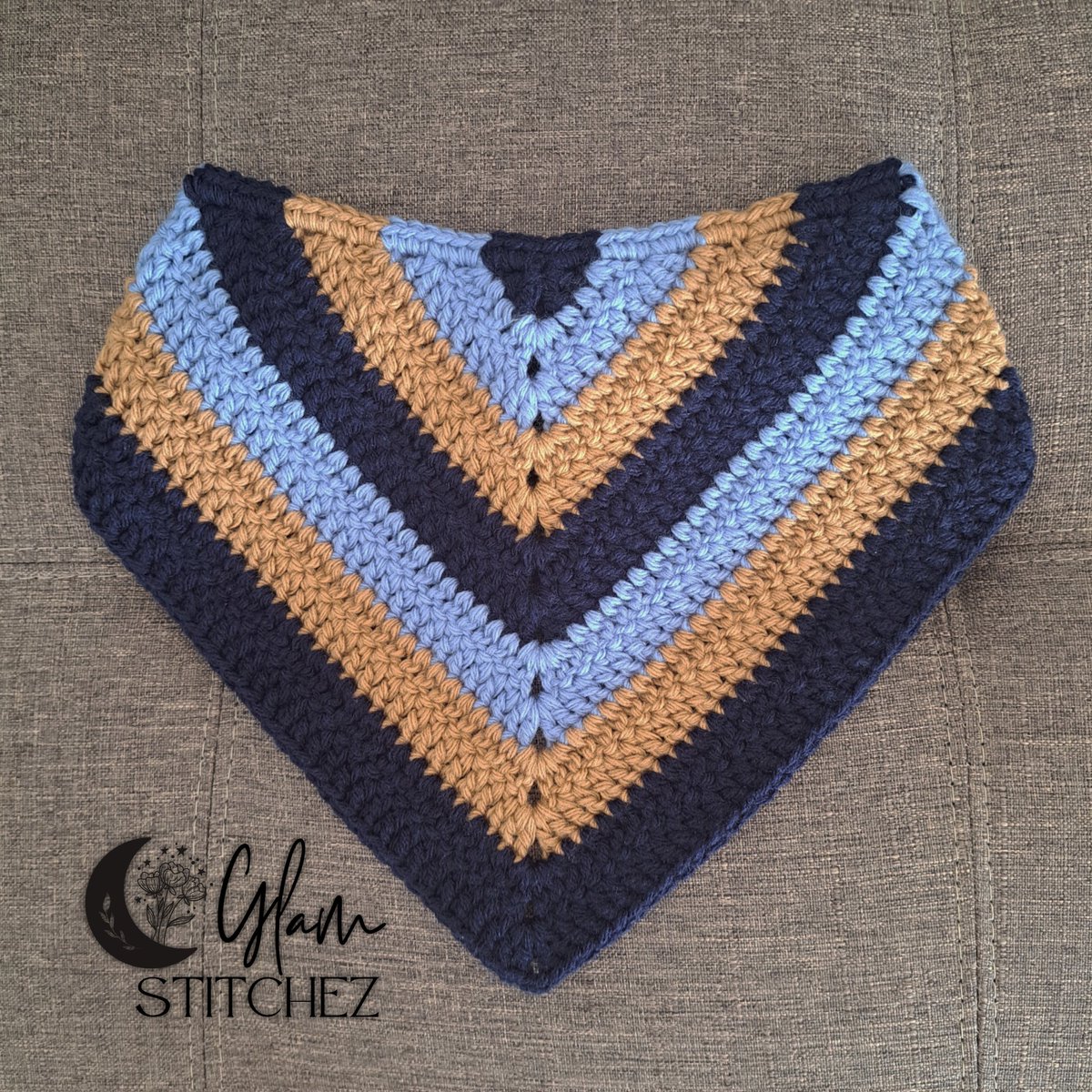 GlamStitchez's tweet photo. Bandanas para perro 🐶
#dogbandanas #crochet #crochetdogbandanas https://t.co/AMzH1zN7OO