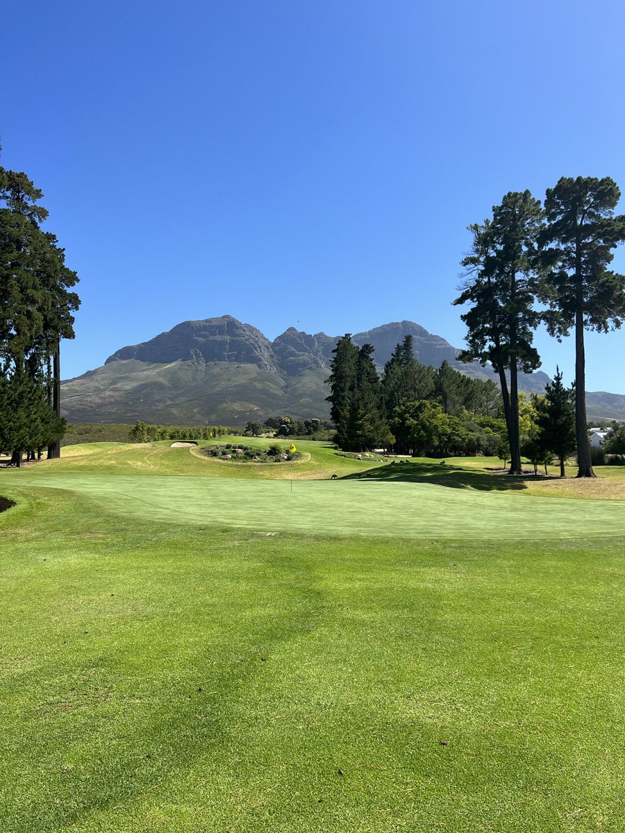 JoeFisher12's tweet photo. @NationGolfing Erinvale, South Africa https://t.co/q1gEWh5H6p