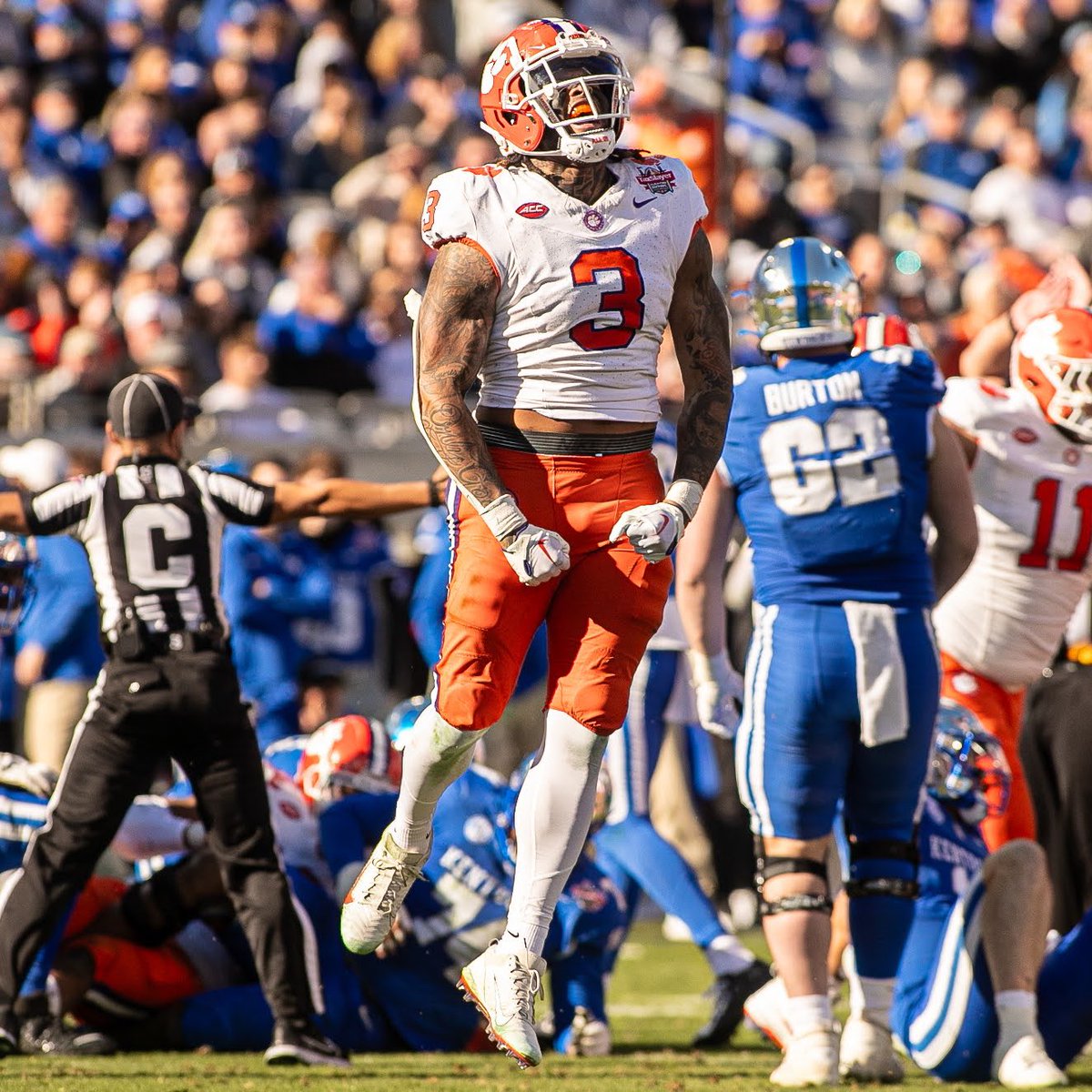 parkers_tiger's tweet photo. On a personal note,
I’m really gonna miss this one season. He is what college football is all about. And he has embodied the Clemson football culture in every level. 
@atxlete 
@ClemsonFB 
@ClemsonSports 
https://t.co/NtRHmDDQKu https://t.co/l78wGFCTfx