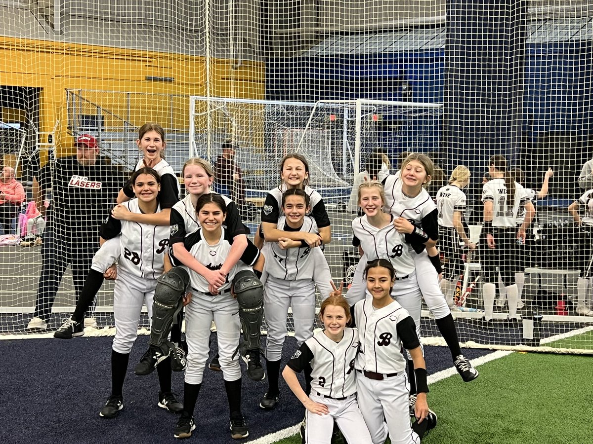 Batbusters2029's tweet photo. Tested the waters at 14u this weekend and couldn’t be more proud. They played hard and with their “play for each other” mindset. We ran it to the finals today and ended up second place. All weekend we faced players who are two years older and held our own very. Go Batbusters! https://t.co/29nGmMfxuQ