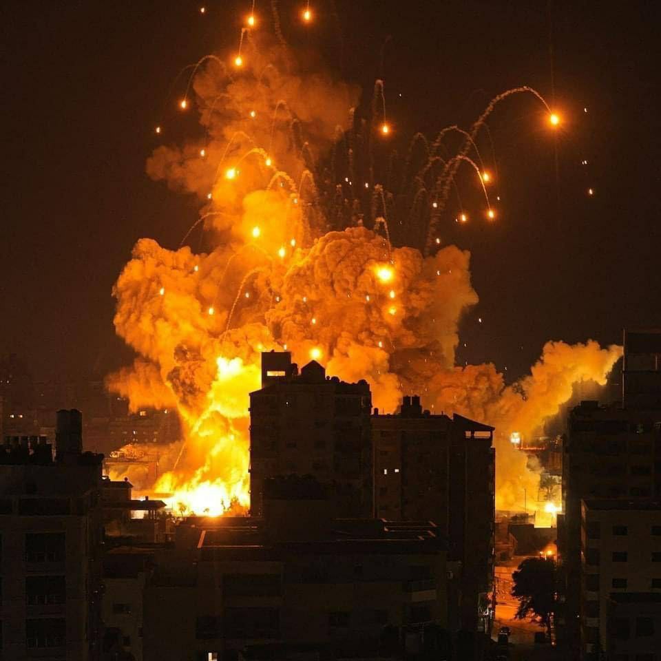 نحن نشهدك يا الله أنّ أعيننا تفيض من الدمع حزنًا لهم وليس باليدِ حيلة ونشكو إليك ضعف قوتنا وقلة حيلتنا، لقد استودعناهم الله ف ياربّ سخر لهم ملائكة السماء وجنود الأرض.