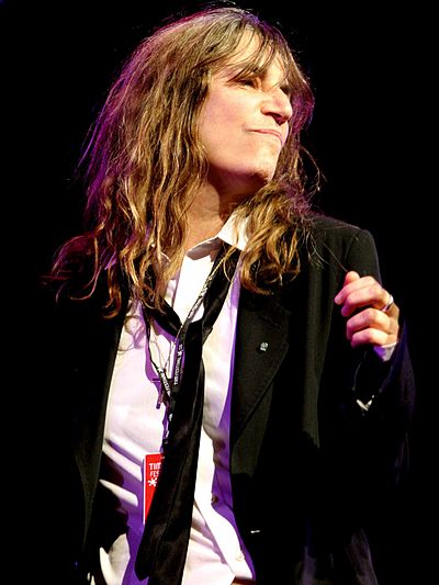 🎙️♥️ 'Sono come un orologio, cioè composta di tanti pezzi che, messi insieme, danno qualcosa di esatto o quasi' #PattiSmith #natioggi 1946 Patti Smith Because the Night g.co/kgs/cK4uGm9 🎼 Patti Smith #legend