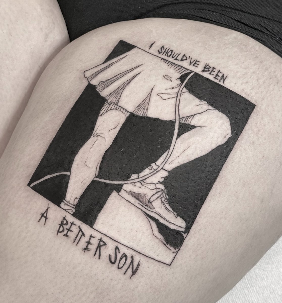 ele_reira's tweet photo. tattooing these was the biggest achievement of this year 

thank you Lily for getting the mama tats <3 https://t.co/je6uOXNCwa