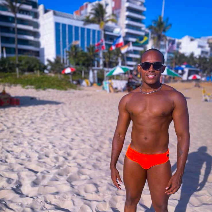 _Vi04's tweet image. De Quinta Feira 🤤☀️