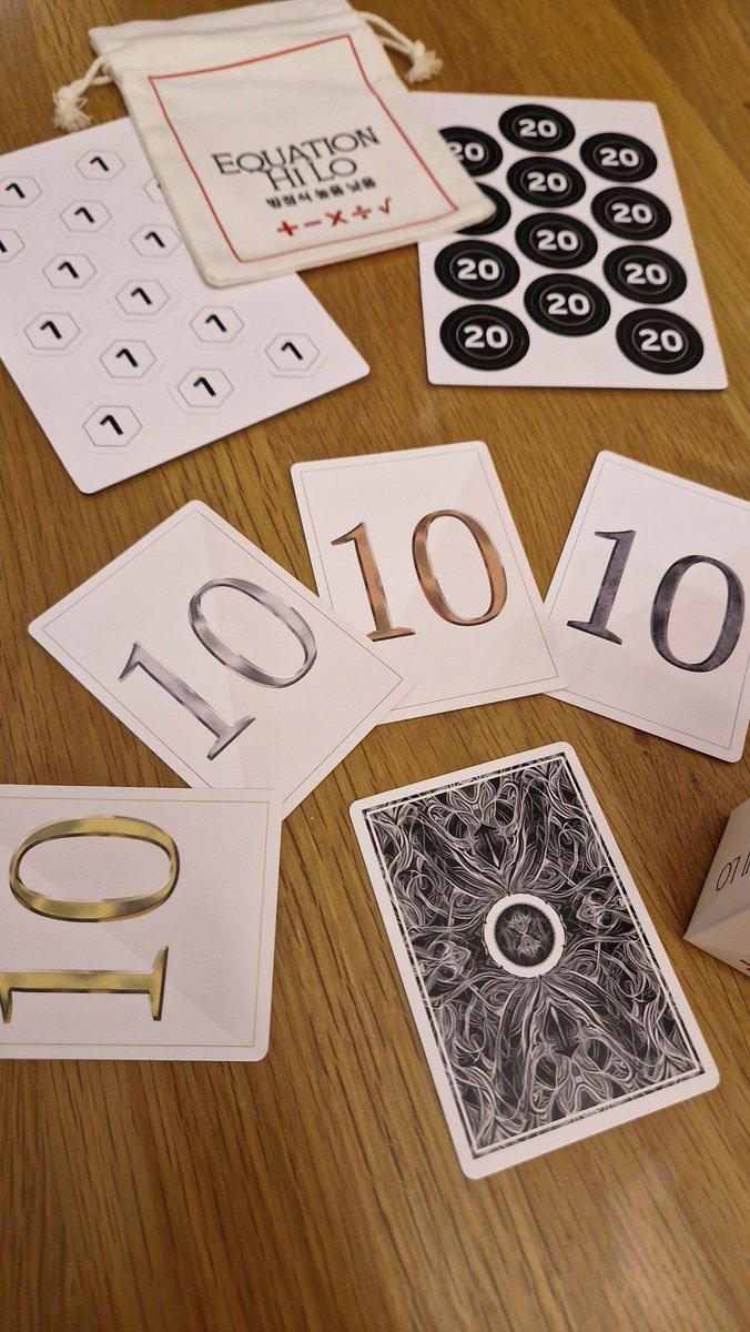 My Custom @Netflix #DevilsPlan "Equation Hi Lo" deck has arrived - made by <a href="/LaunchTabletop/">Launch Tabletop</a> - and its BEAUTIFUL! Such a high quality print.

#launchtabletop #TheDevilsPlan #Netflix #boardgames