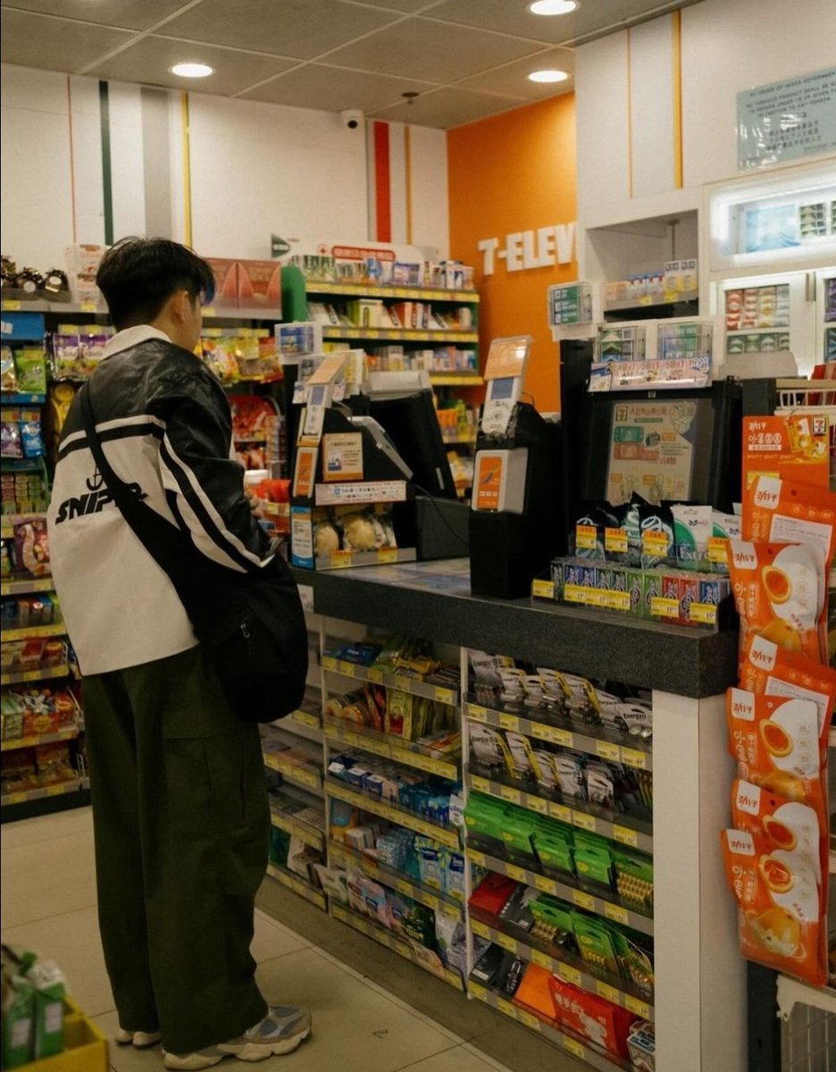 PhiJakSoCool04's tweet image. Sintámonos orgullosos de haber culminado un año más de nuestras vidas. Un año que nos deja una importante lección: gozar de una buena salud es algo que no tiene precio
Salud, paz y familia. Realmente no necesitas nada más.
💚💚💚💚💚🥰🥰🥰🥰🥰

#SameoSame #SameHouse