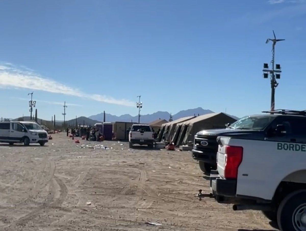 AliBradleyTV's tweet image. NEW: Opening today in the Tucson Sector at Three Points—A processing facility that CBP is referring to as a “canopy…”

This area at the “San Miguel Gate” has been seeing the majority of encounters lately and DHS appears to be adjusting accordingly.

The facility sits on the
