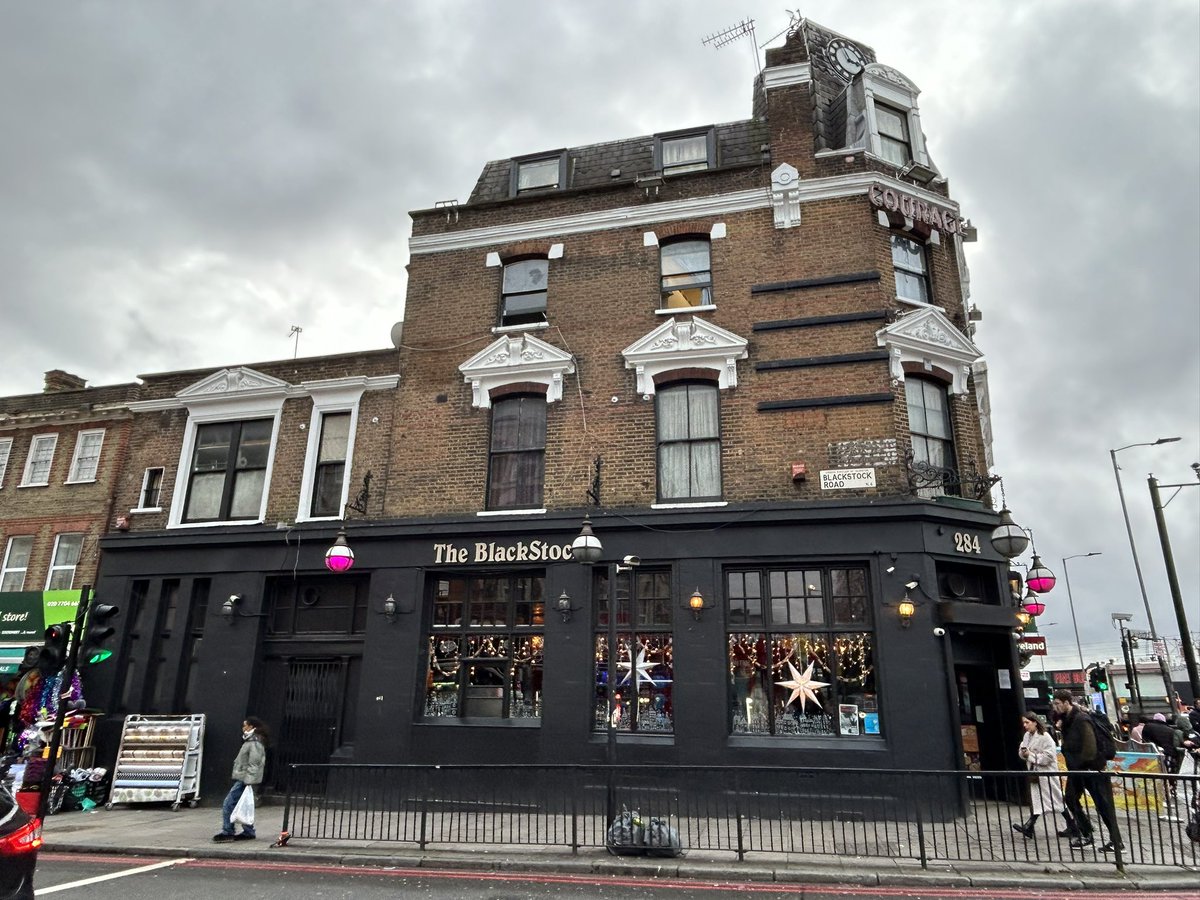 PubsSaving's tweet photo. The Blackstock #pub #finsburypark https://t.co/dvpqU9tnNE