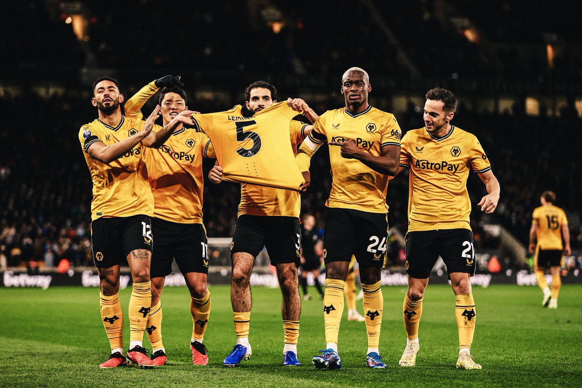 A win with one family in mind. 

We're all with you, <a href="/LeminaM_13/">Mario Lemina</a> 💛