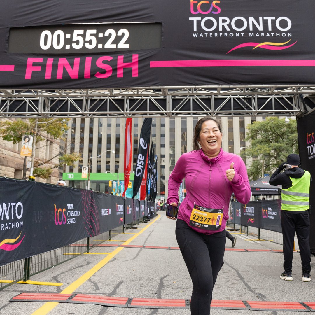 Thank you, runners, for an amazing year! 

As we look towards 2024, share your new year running resolutions. 🎆🏃‍♂️ 

 #TOwaterfront42k