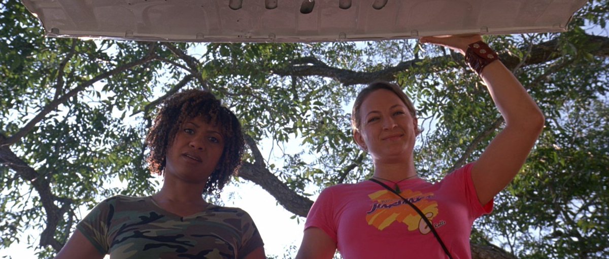TheCinesthetic's tweet photo. Death Proof (2007) dir. Quentin Tarantino https://t.co/TMNnjJiI5N