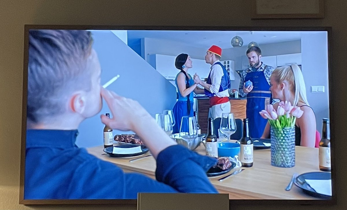 Ein besta sena (og reyndar þáttur) sem íslenskt sjónvarp hefur séð