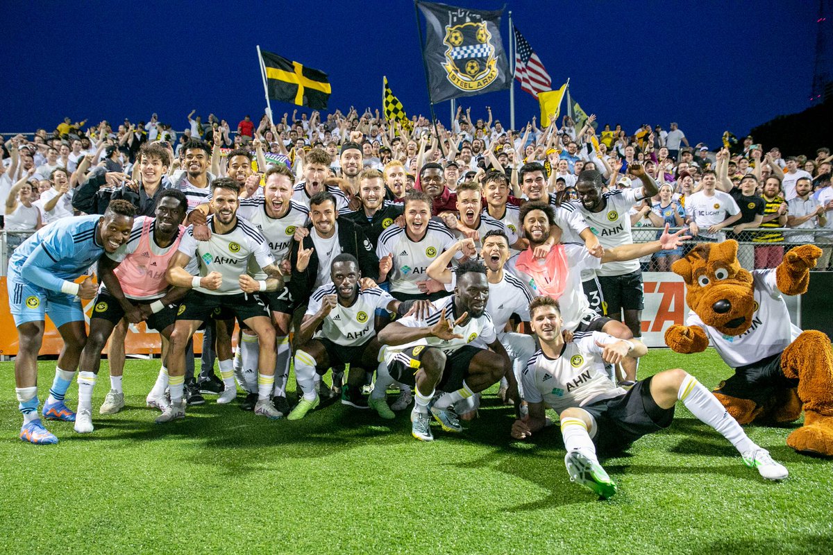 And for our number 1️⃣ moment of 2023…

Hounds defeat MLS side Columbus Crew in the U.S. Open Cup in front of a home sellout crowd of 6,107 🌟

✍️ bit.ly/3RYf6HA
#HOUNDTAHN