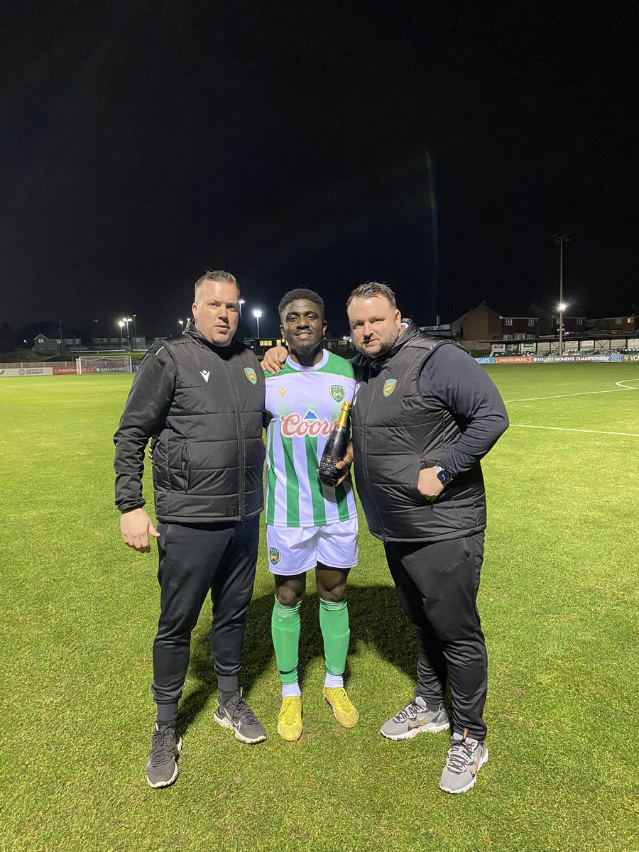 Full time result 
2-0 to VCD

Great result to end the year for the boys!

MOTM is NO.11 Sadik Balarabe 
Well deserved!🟢⚪️