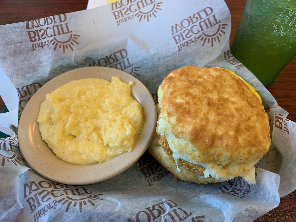 ianjmalone's tweet photo. Really gonna make a concerted effort in 2024 to do better with my diet.
... Fortunately for me and Tudor's Biscuit World, it's still 2023. ๐ป #PCeats #PanamaCity https://t.co/ZvsSjWYe1F