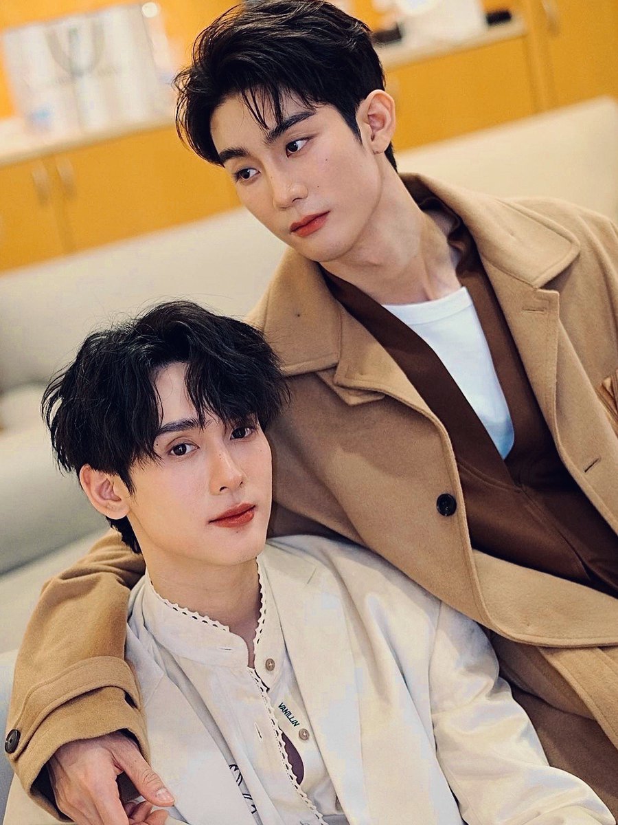 9796fb's tweet photo. [HQ] ❤️
#fforce_ #kasibook #ฟอสบุ๊ค https://t.co/a0DII1gIyw
