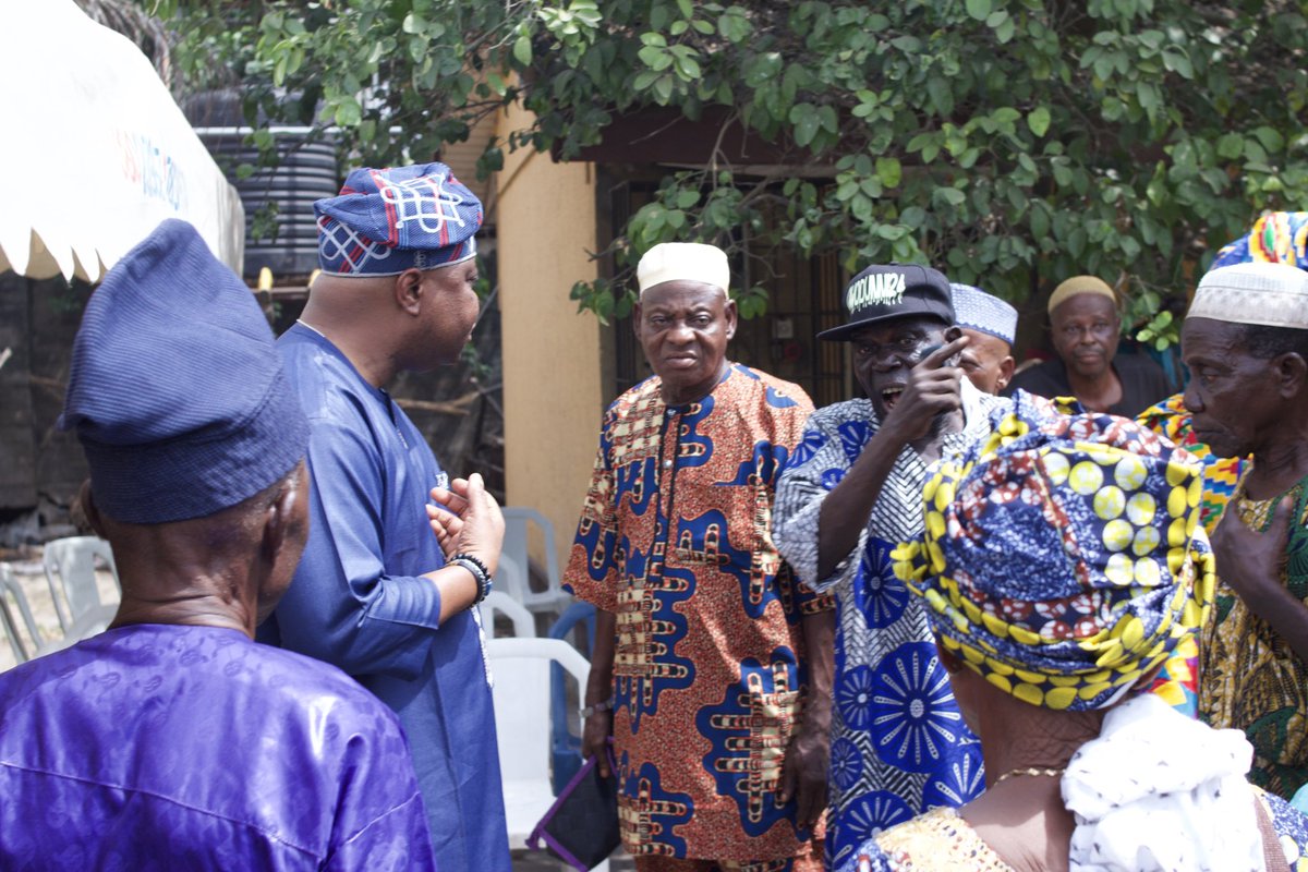 PENSIONATPEACE's tweet image. Local Government Pension Board Office; Lagos Division - Isale-Eko, Lagos Island Local Government Area Office

This program demonstrates our dedication to helping pensioners who have devoted their lives to public service. 

#pension  #WelfareProgram #lagospensioners