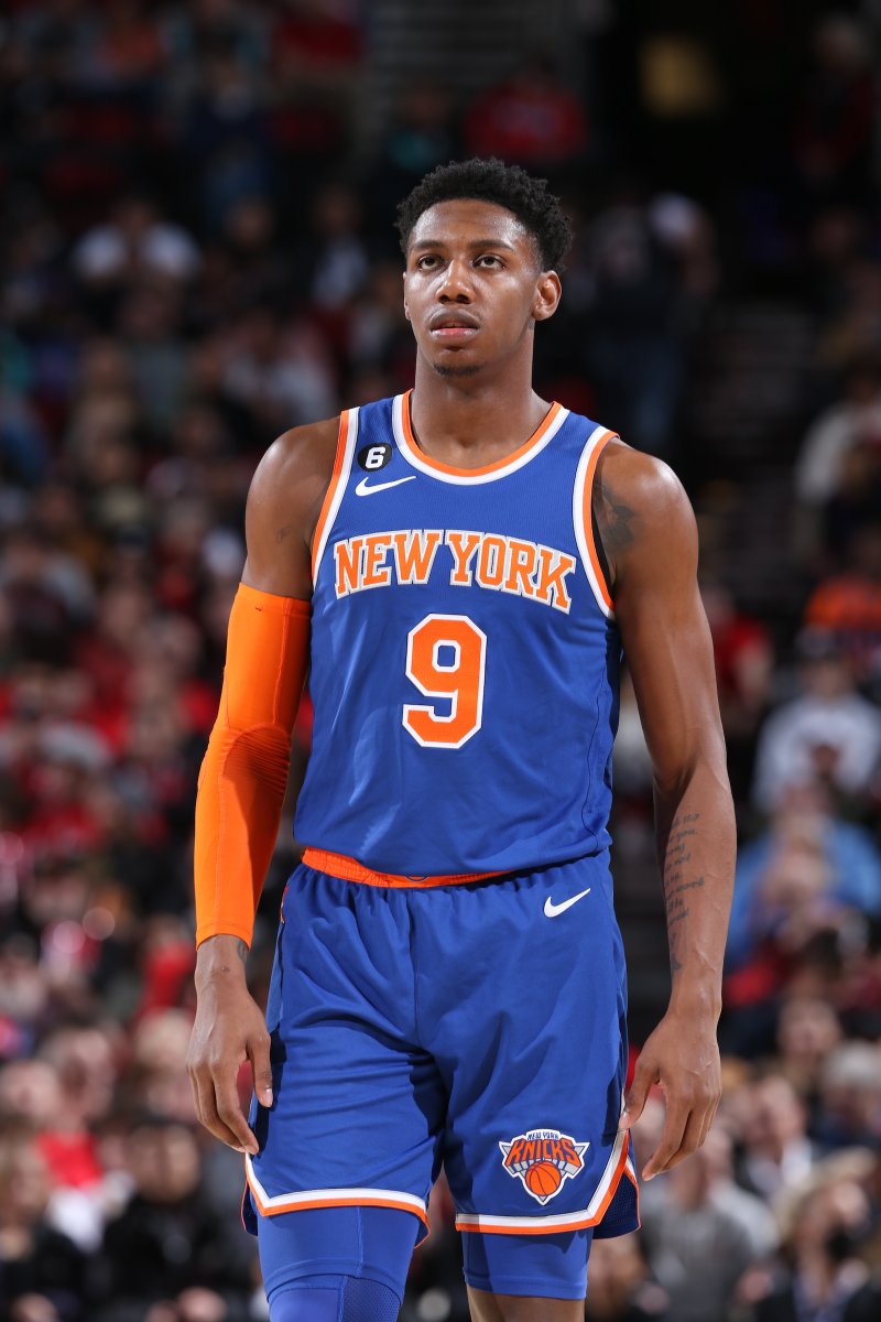 Bleacher Report (@bleacherreport) on Twitter photo BREAKING: Raptors are trading OG Anunoby to the Knicks for package including RJ Barrett, Immanuel Quickley and draft considerations, per <a href="/wojespn/">Adrian Wojnarowski</a> BREAKING: Raptors are trading OG Anunoby to the Knicks for package including RJ Barrett, Immanuel Quickley and draft considerations, per <a href="/wojespn/">Adrian Wojnarowski</a>