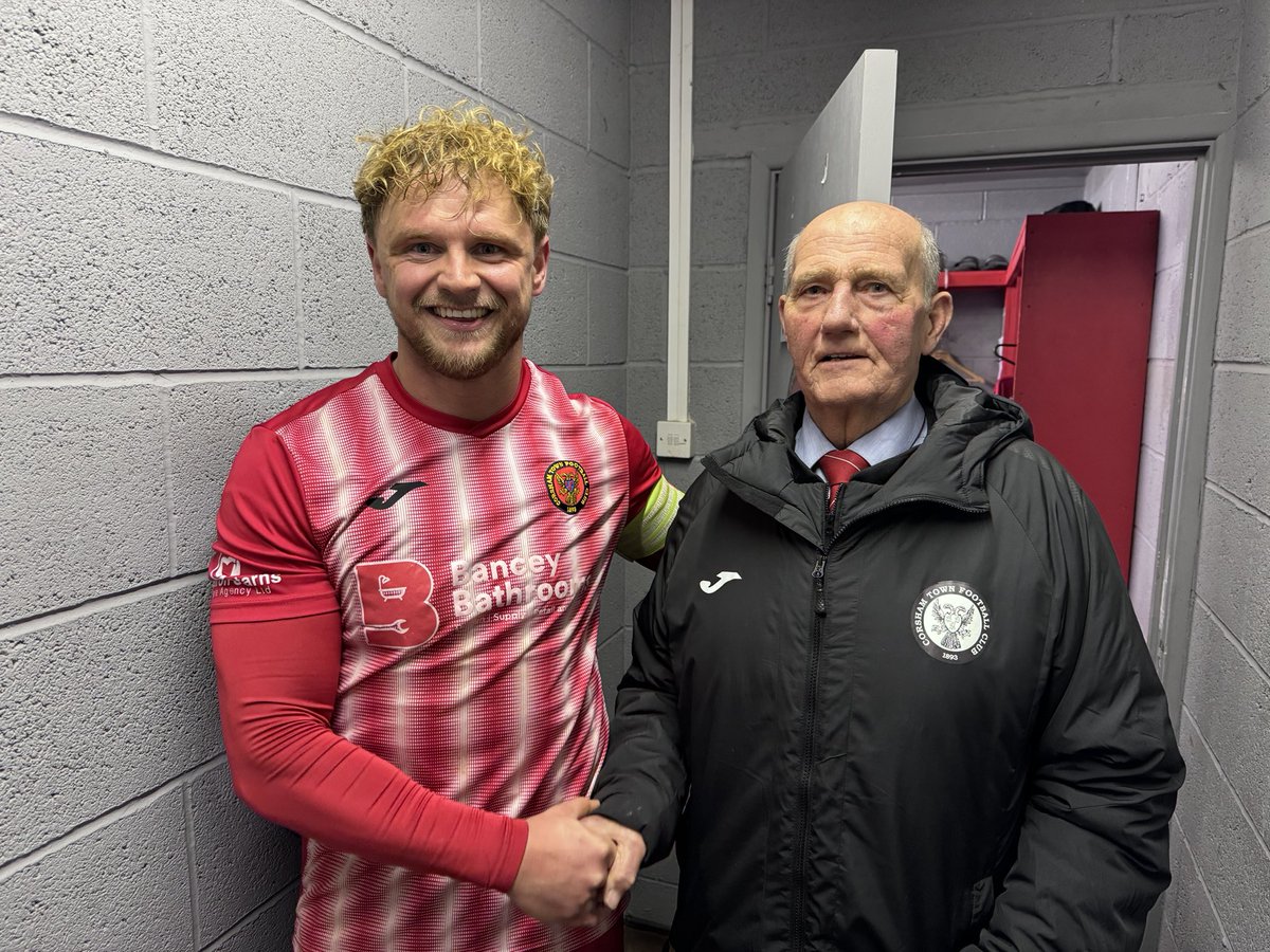 𝐌𝐀𝐍 𝐎𝐅 𝐓𝐇𝐄 𝐌𝐀𝐓𝐂𝐇 - 𝐌𝐀𝐑𝐊 𝐂𝐎𝐎𝐏𝐄𝐑 👏

Another outstanding display from the 𝐬𝐤𝐢𝐩𝐩𝐞𝐫 has him pick up Man Of The Match for the second game in a row 😍

<a href="/MCooper26/">Mark Cooper</a> in our opinion symbolises everything that being a Corsham play should be about. Work hard for