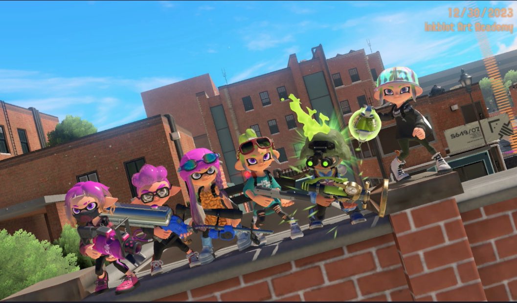 Enrage_spl's tweet photo. We got 🥈in Level Up 12
@EnrageJeff sploosh and comedian (ask clown) 
@Clown_Spl RB/.52/.96 (The best influencer from Netherlands)
@Alex_1shot Eliter/Pencil (Duolingo enjoyer)
@Lukas_Esjama97 Zap/Jr/Vshot (I hate Clown) 

Cheerleaders:
@Ryan_Booyah 🦀🇨🇳
@rosearrow_spl 🪣🙅🏻‍♀️ https://t.co/VZLHwdcbC0