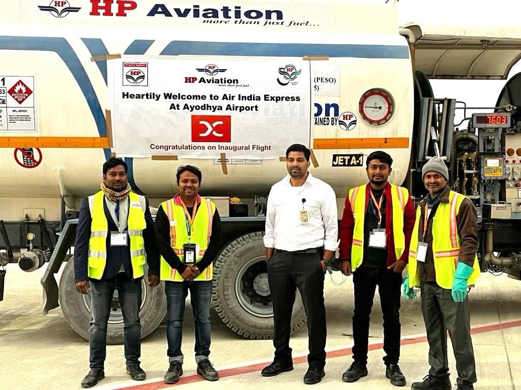 HPCL's tweet photo. आस्था से आसमान तक

Soaring to new heights! HP Aviation achieves a historic feat by fueling the inaugural commercial flights at Maharishi Valmiki International Airport, Ayodhya Dham which was inaugurated by Hon’ble Prime Minister Sh. @narendramodi Ji. Our unwavering commitment propels air travel advancements, fostering economic prosperity in the region. #HPAviation #MilestoneMoment 

@hardeepspuri
@petroleummin
@rameswar_teli
@Secretary_MoPNG