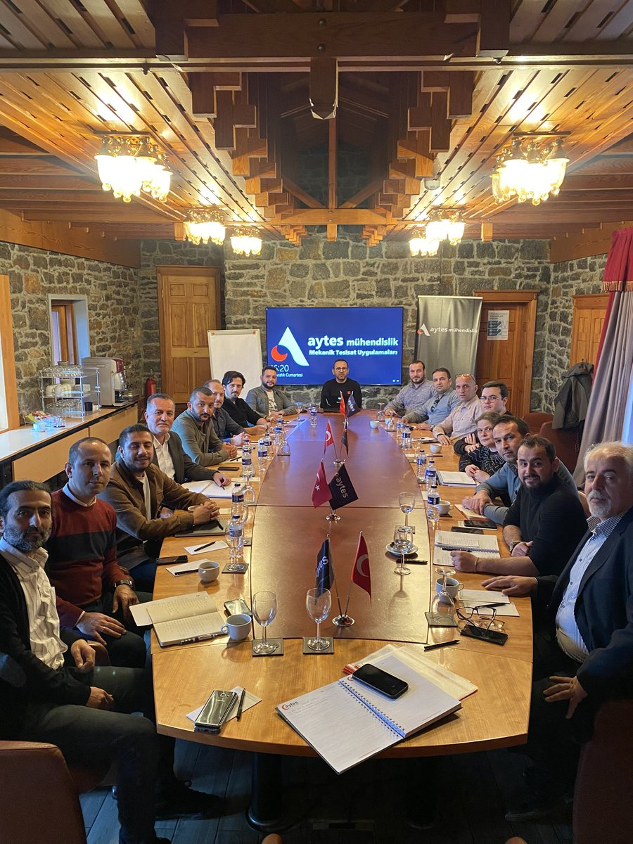 Yılın son ayında Her yıl düzenlendiğimiz Değerlendirme toplantısına  çalışma arkadaşlarımızla birlikte verimli bir toplantı gerçekleştirdik. @aytesmuhendislik