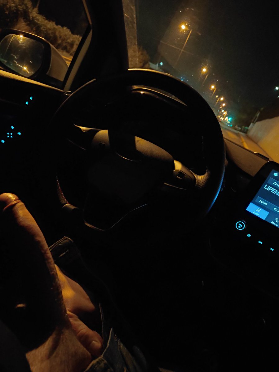 Spiros49711's tweet photo. Last pic of 2023... 
#boner #hornydriving #bigdick https://t.co/Lm2DiTTtW8