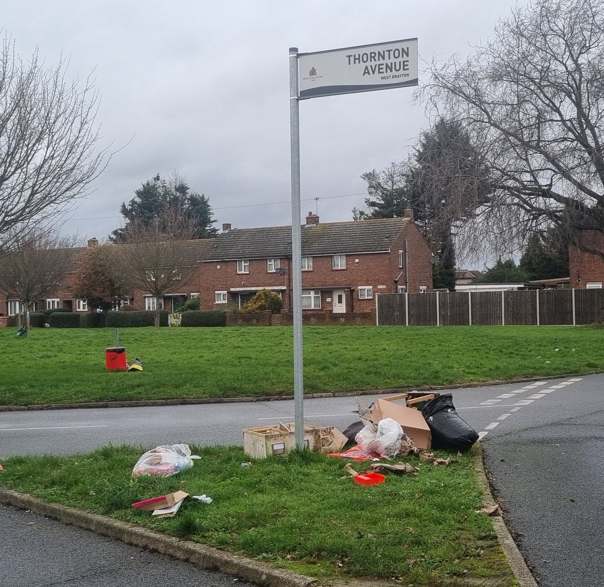 Today marks the last Saturday of 2023, and during my walks around my ward, it's disheartening to witness the issue of fly tipping and the absence of a recycling collection bin. Nevertheless, I've reported all these concerns to the Hillingdon Council.