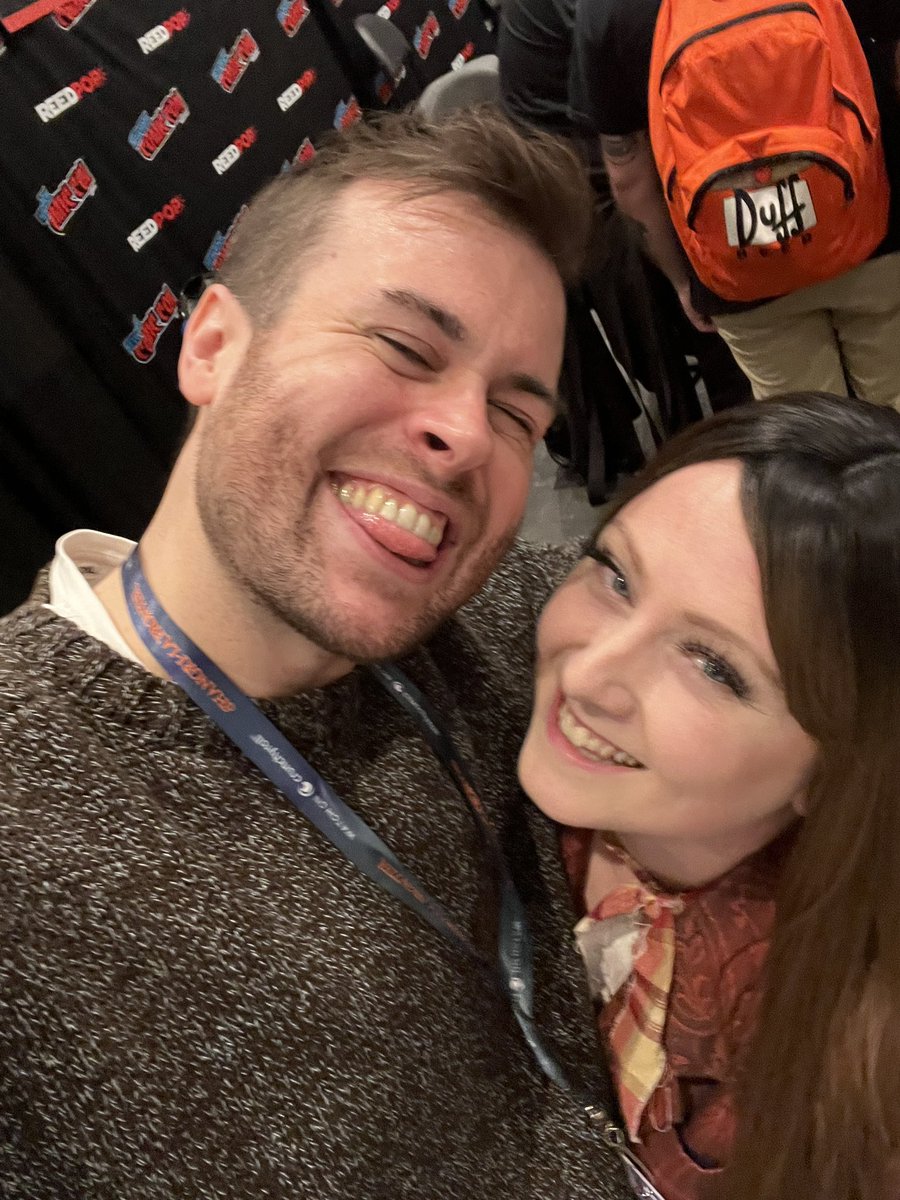jdelbeni's tweet photo. Happy birthday to my fav pirate @nathan_foad โค๏ธ๐ดโโ ๏ธ meeting you was wonderful at NYCC and ur one of my new fav actors thanks to this beautiful show #ofmd #ourflagmeansdeath #nathanfoad https://t.co/hIyn2y42I5