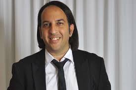 Butter_Fail's tweet image. האם אליקו ואורן זריף יודעים שהם אותו אדם?