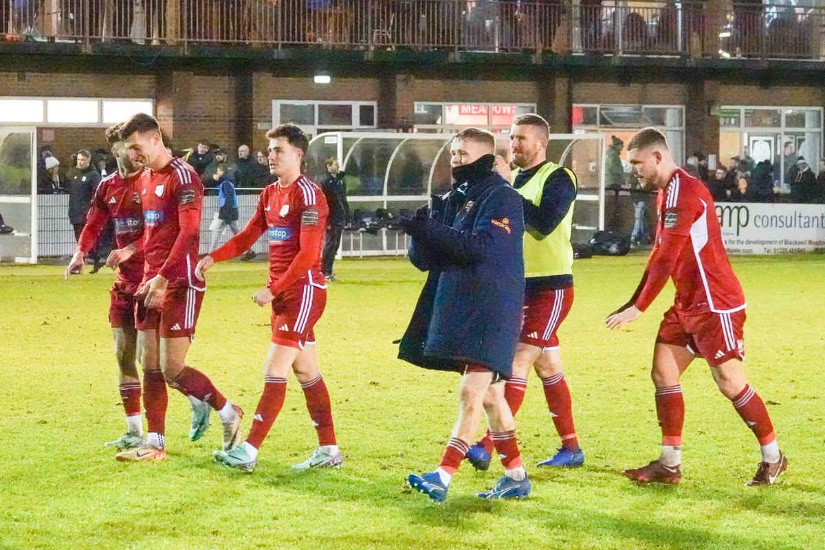 safc's tweet image. What a festive period 👊

✅️ 3 games 
✅️ 9 points 
✅️ 3 clean sheets 

Happy New Year Seadogs  🌊🐶

#UPTHEBORO