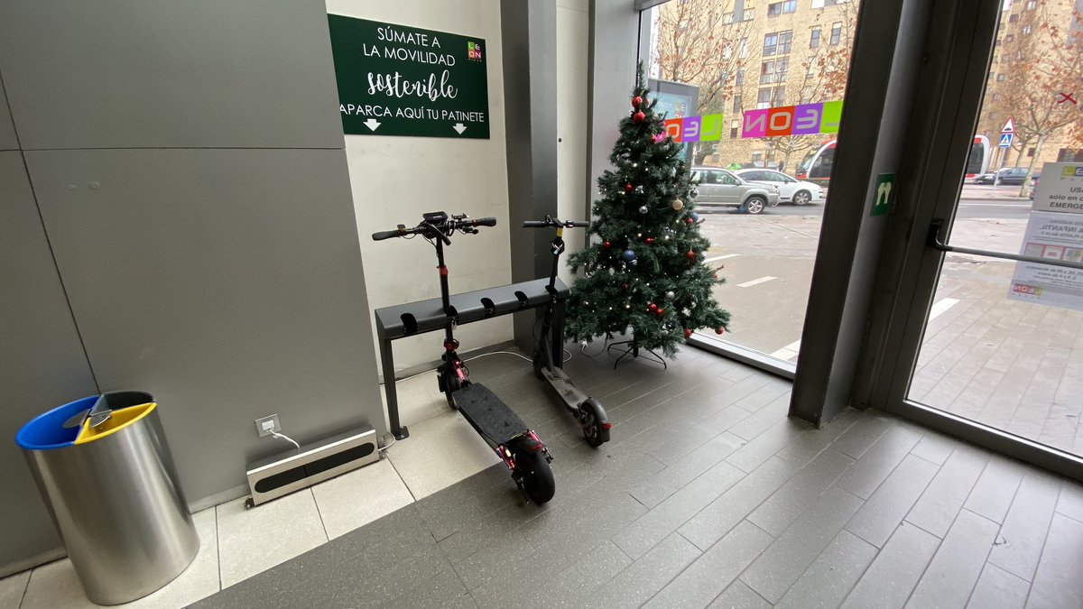 AUVMPLeon 🛴🔌🔋 tweet media