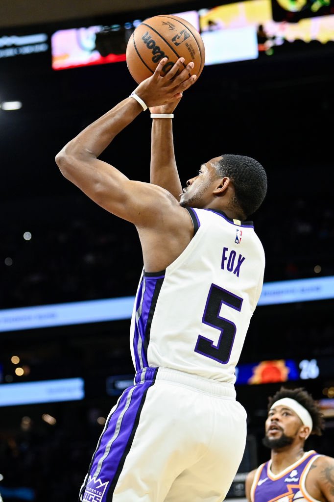 NBA players averaging 30+ points per game on ≥40% 3PT shooting this season:

De’Aaron Fox

That’s it.