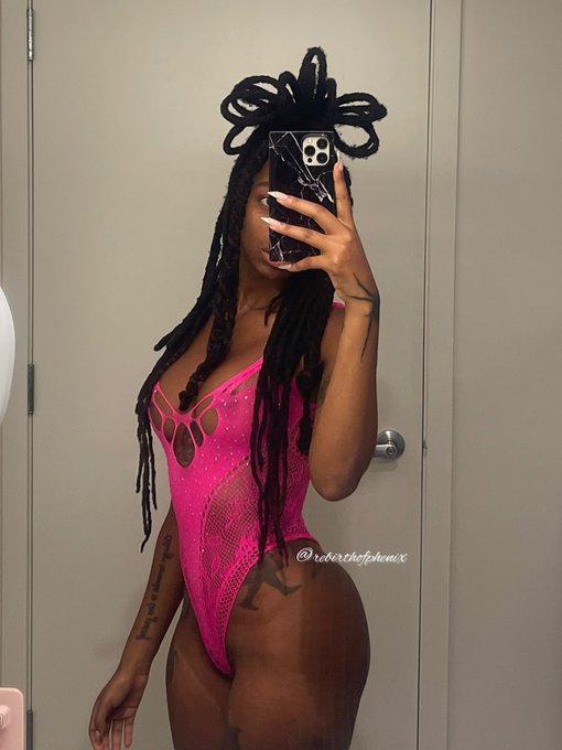 girls with locs they say > https://t.co/jTM8v5EUx0