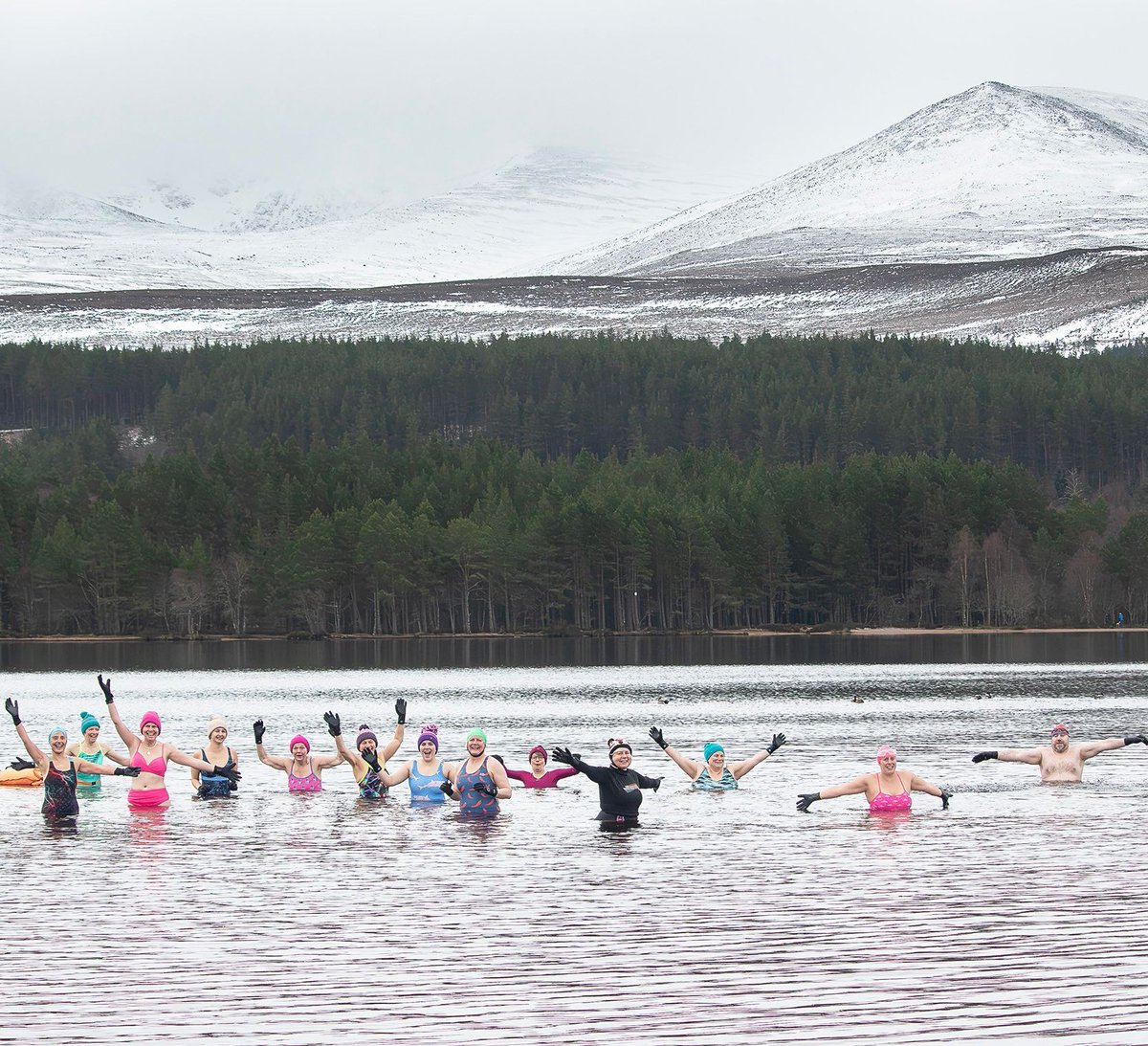 Last #LochMorlich Swim of #2023! 
⁠
⁠Water Temperature 1.2-1.8°C⁠
Air Temperature 0°C 

Wonderful winter dipping at its best! 

#wildswimming #cairngorms #winterswimming